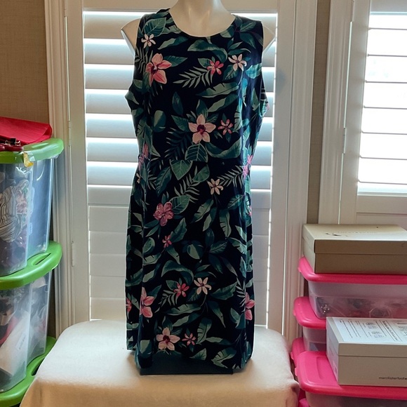 Old Navy Floral Midi Dress - Black and Pink - Picture 1 of 5